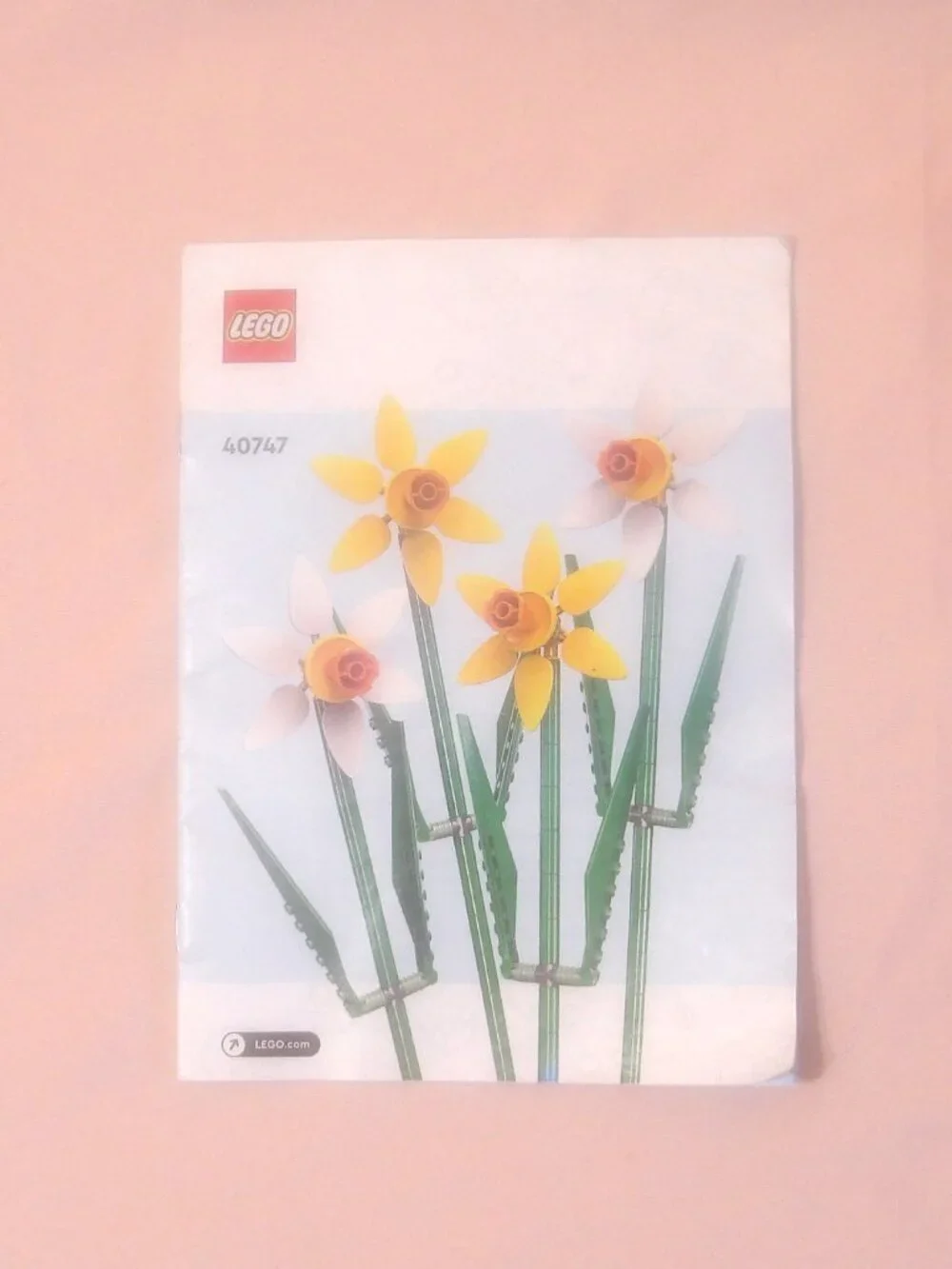 LEGO Botanicals Daffodils #40747 Sealed Flowers 100% Complete No Box Fast Ship - Picture 7 of 8